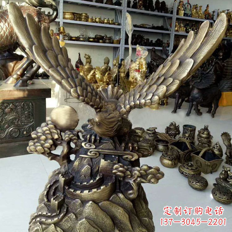 泸州铸铜老鹰雕塑