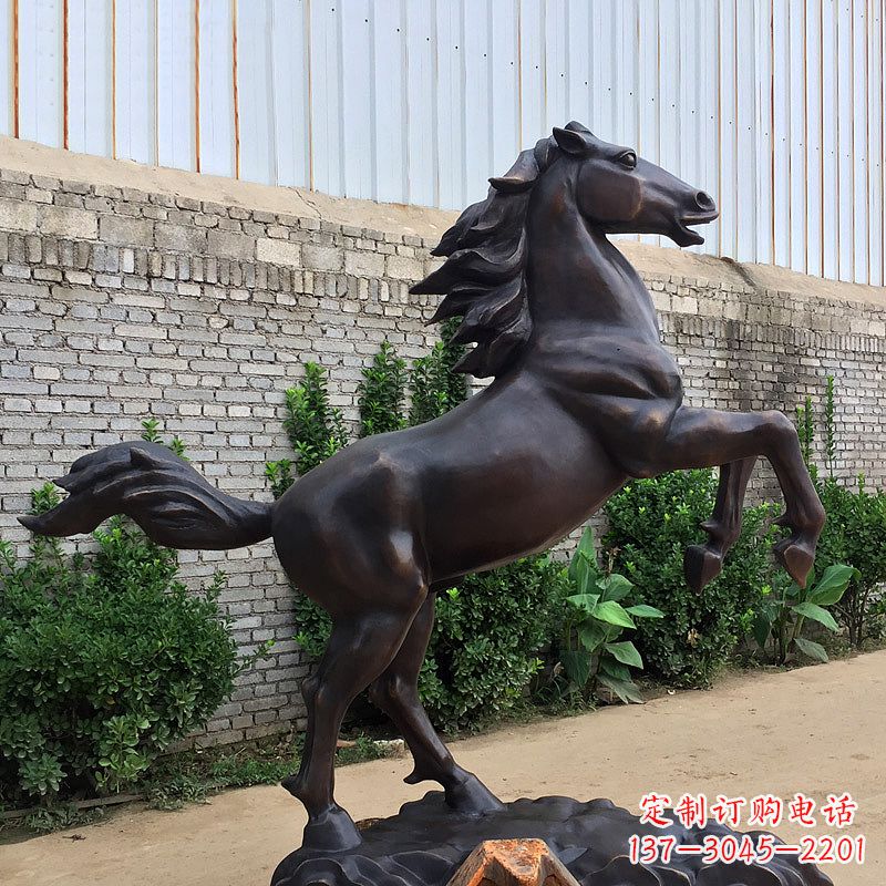 泸州铸铜马儿雕塑